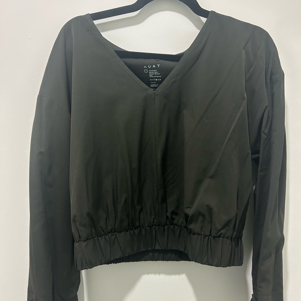 ADAY Chill Out Reversible Women's Forest Green V-Neck Top